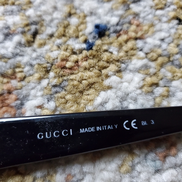 GUCCI OG Sunglasses‎ - Picture 3 of 7
